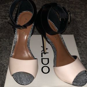 Areridda Aldo Heels